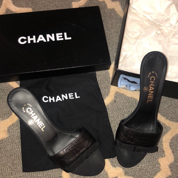 CHANEL Shoes - Authentic Chanel black leather sandals size 8.5